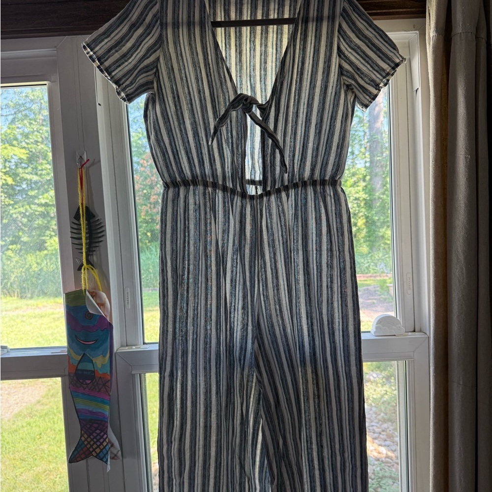 Blue and White Striped Wide-Leg Jumpsuit - Picture 7 of 7